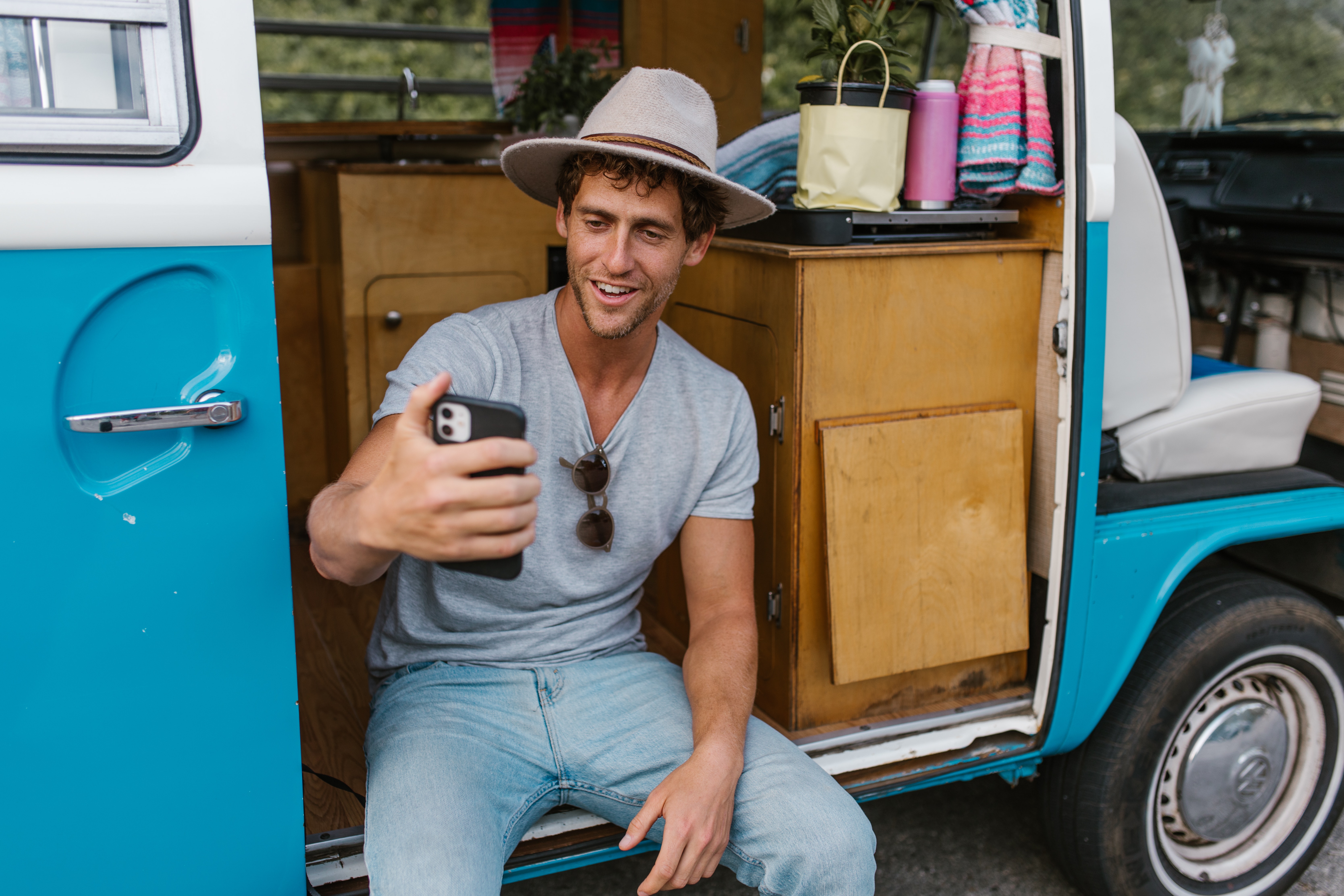Vanlife: Die perfekte Balance zwischen Arbeit und Freizeit Vanlife: Die perfekte Balance zwischen Arbeit und Freizeit